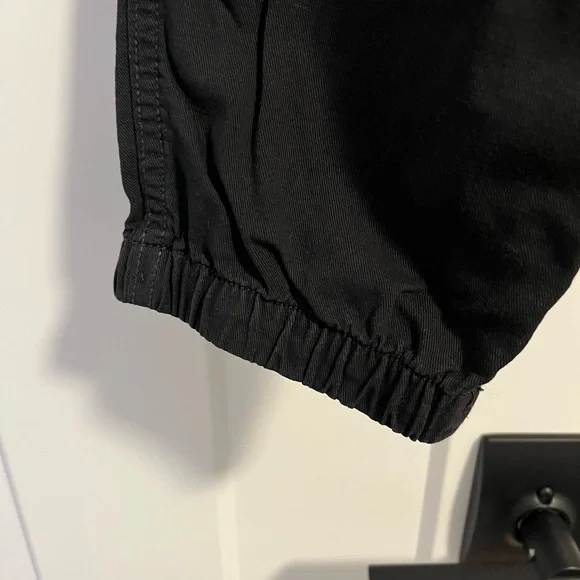 GAP Pants - Picture 5 of 5